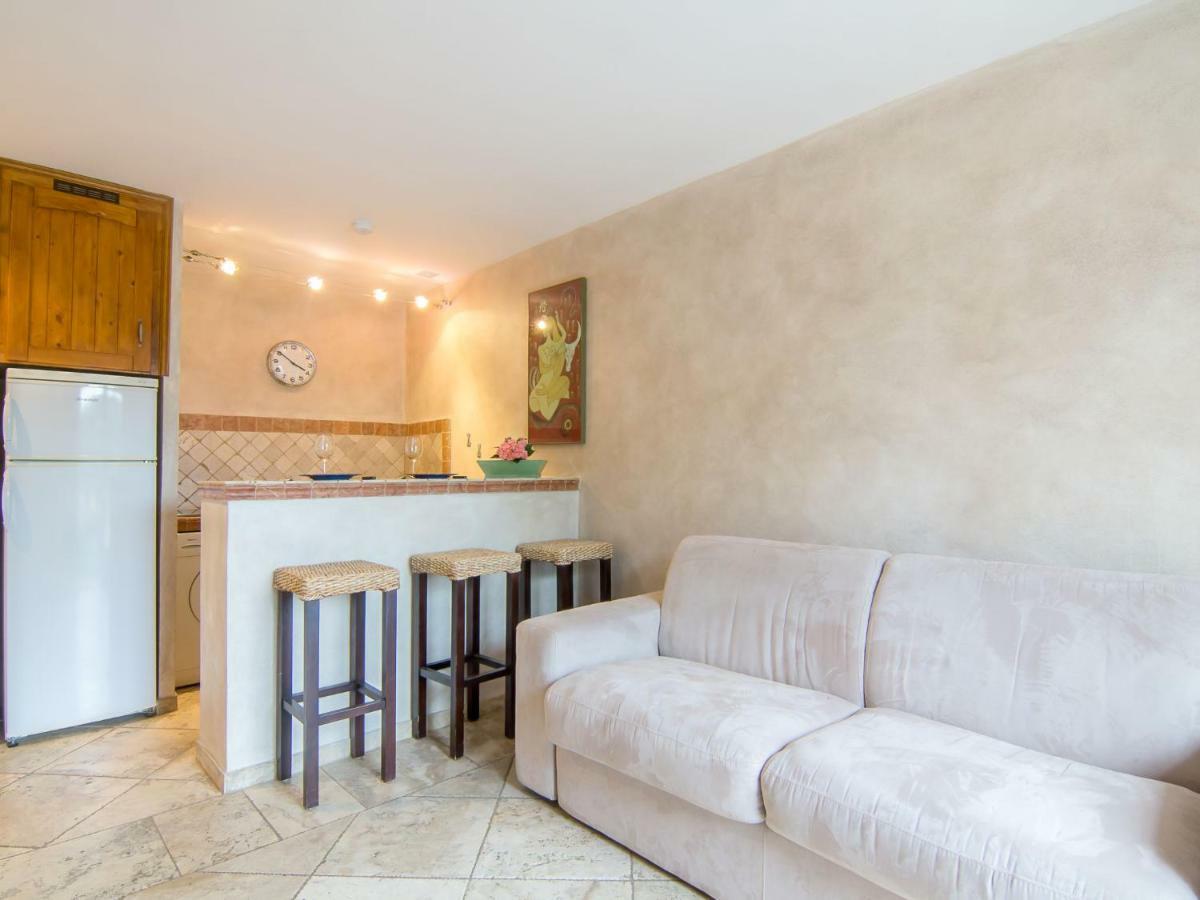 Apartment Les Carles By Interhome Saint-Tropez Exterior photo